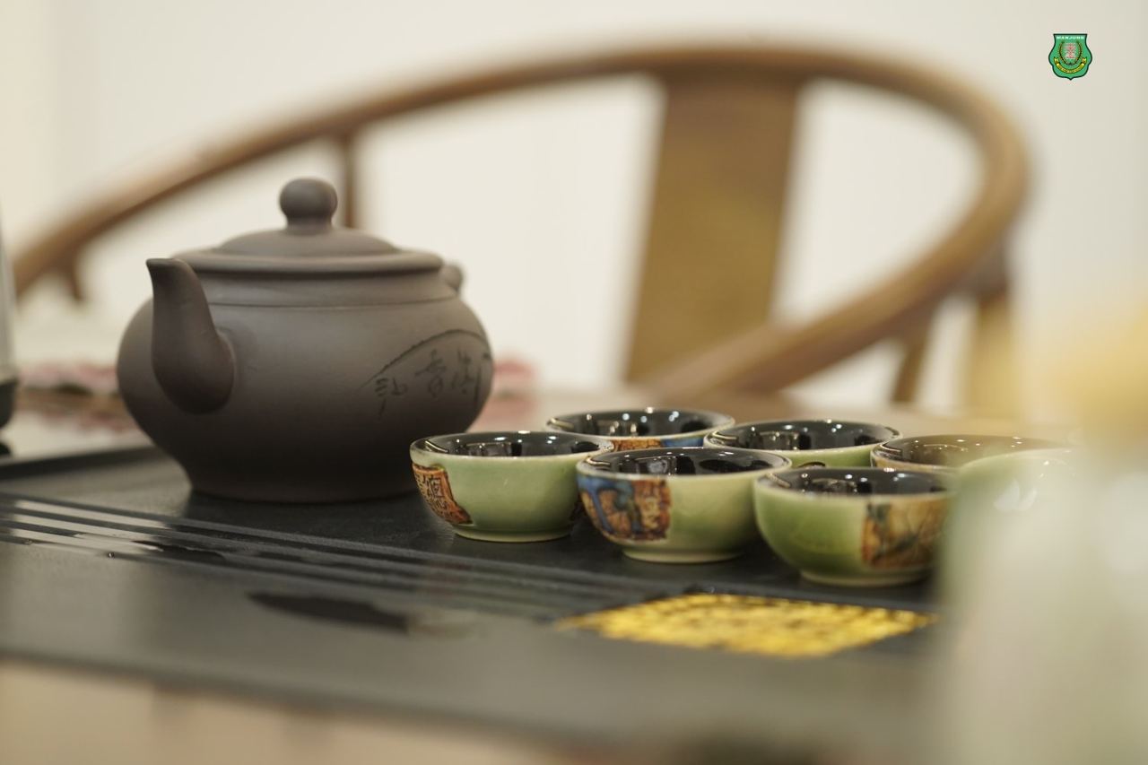文化茶香润教育新篇：